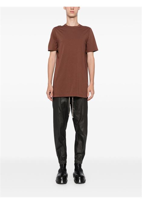 T-shirt Level in marrone terracotta Rick Owens - uomo RICK OWENS | RU02D6264JA93