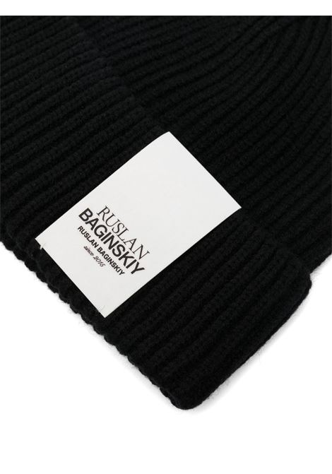 Black ribbed-knit beanie Ruslan Baginskiy - women RUSLAN BAGINSKIY | BN033VWNE033