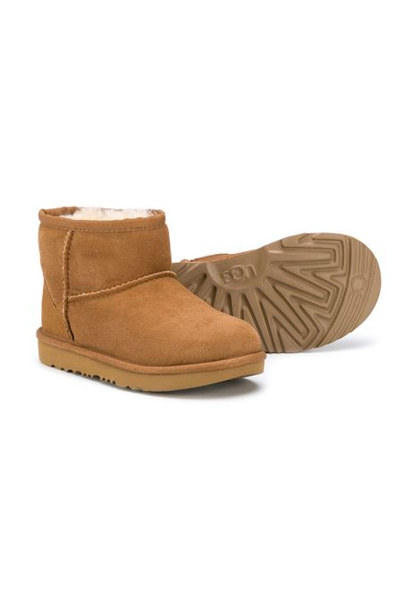 Stivali Classic II Mini in marrone Ugg Kids- Unisex UGG KIDS | 1017715KCHE