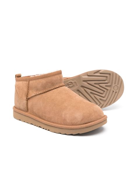 Stivali Classic Ultra-Mini in marrone Ugg Kids- Unisex UGG KIDS | 1130750KCHE