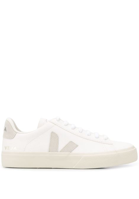 Sneakers basse campo in bianco e beige - VEJA donna VEJA | Sneakers | CP0502429AWHT