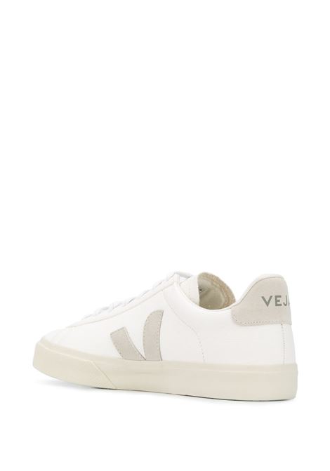 Sneakers basse campo in bianco e beige - VEJA uomo VEJA | CP0502429BWHT