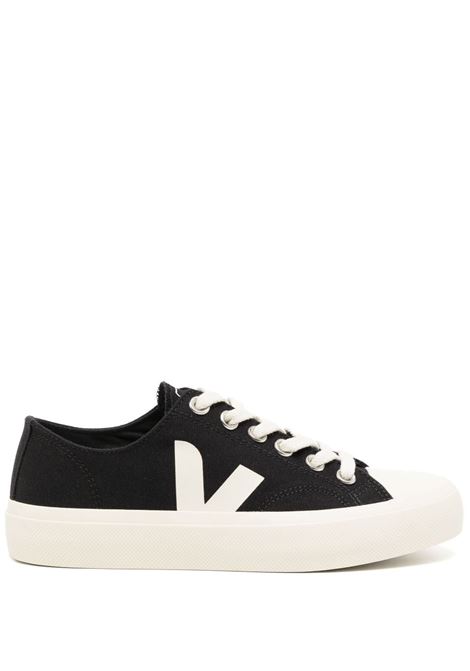 Sneakers Wata II Pierre in nero di Veja - donna