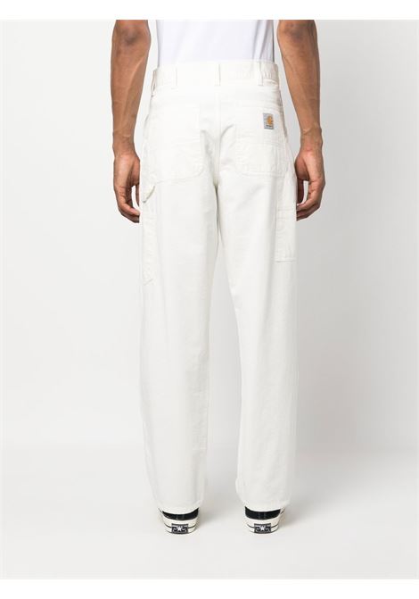 Pantaloni dritti con applicazione in bianco - uomo CARHARTT WIP | I03149935002