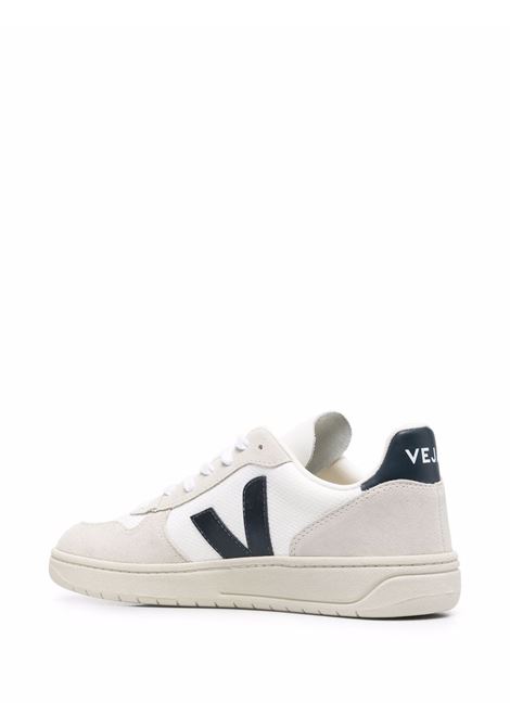 Sneakers V-10 in bianco e blu - VEJA uomo VEJA | VX0101380BWHTNTC